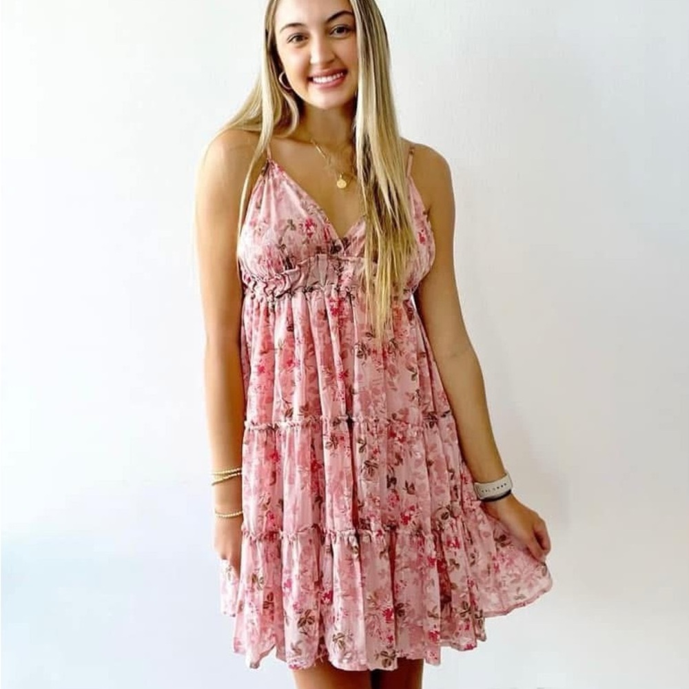 Spaghetti strap, floral print dress